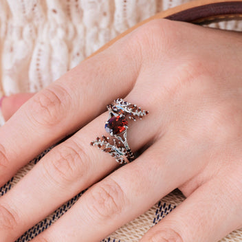 Garnet Meaning: Symbolism, History, Healing Lore & Value