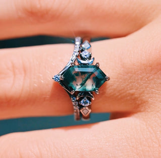 Elara Hexagon Green Moss Agate & Crescent Moon Ring Set in Black Ruthenium