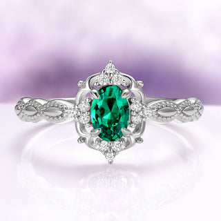 Claire Vintage Emerald Ring in Sterling Silver