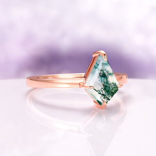 Minimalist Kite Cut Green Moss Agate Ring in 14K Rose Gold Vermeil