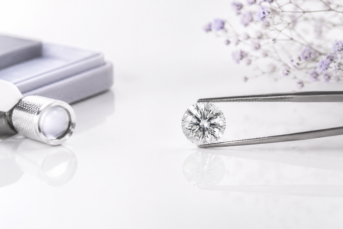 Les diamants créés en laboratoire conservent-ils leur valeur ? La réponse honnête