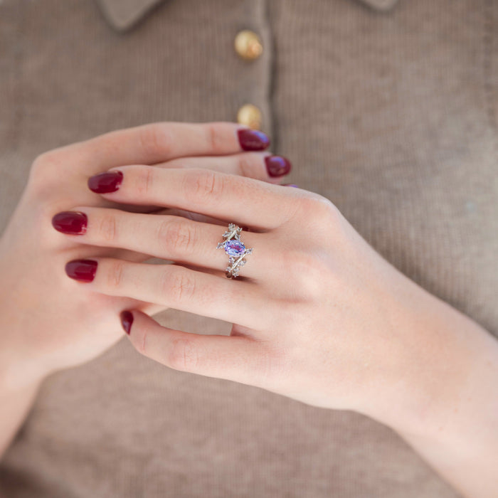 Alexandrite ou saphir : quelle pierre précieuse est la plus unique ?