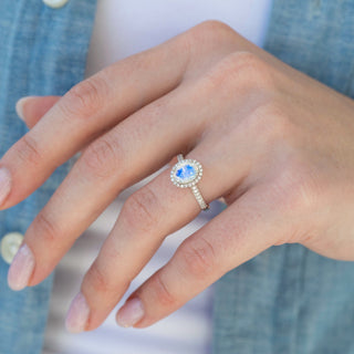 Moonstone Engagement Rings: The Honest Guide to Durability, Care & Best Settings