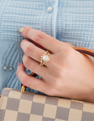 Is A Promise Ring An Engagement Ring?