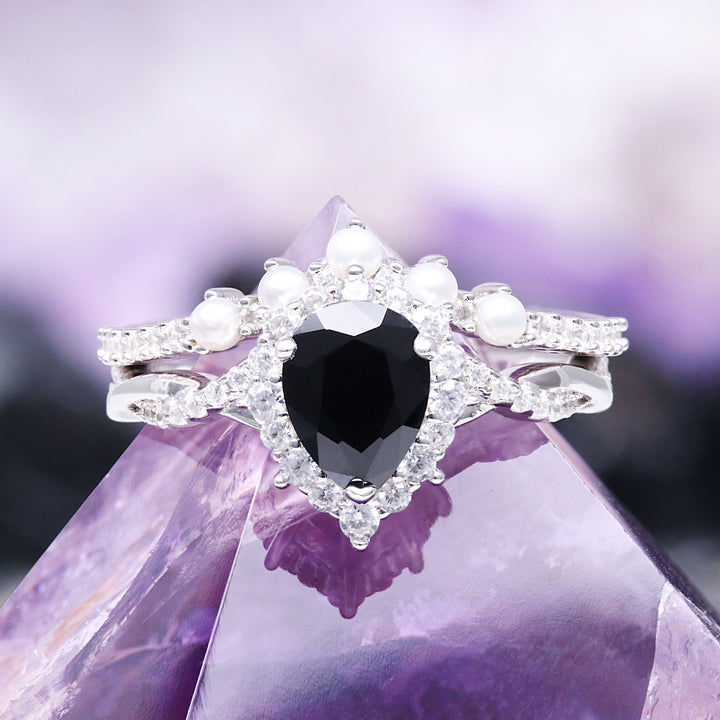 Briar Black Onyx & Pearl Couples Ring