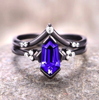 Hexagon Coffin Tanzanite Engagement Ring Set in Black Ruthenium