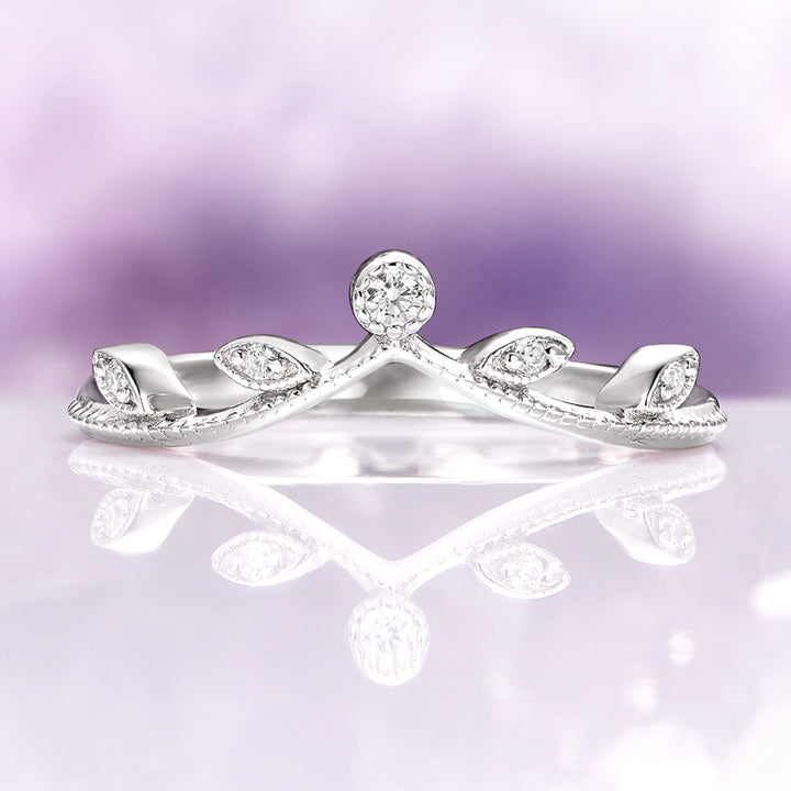 Vintage Leaf Wedding Band in Sterling Silver