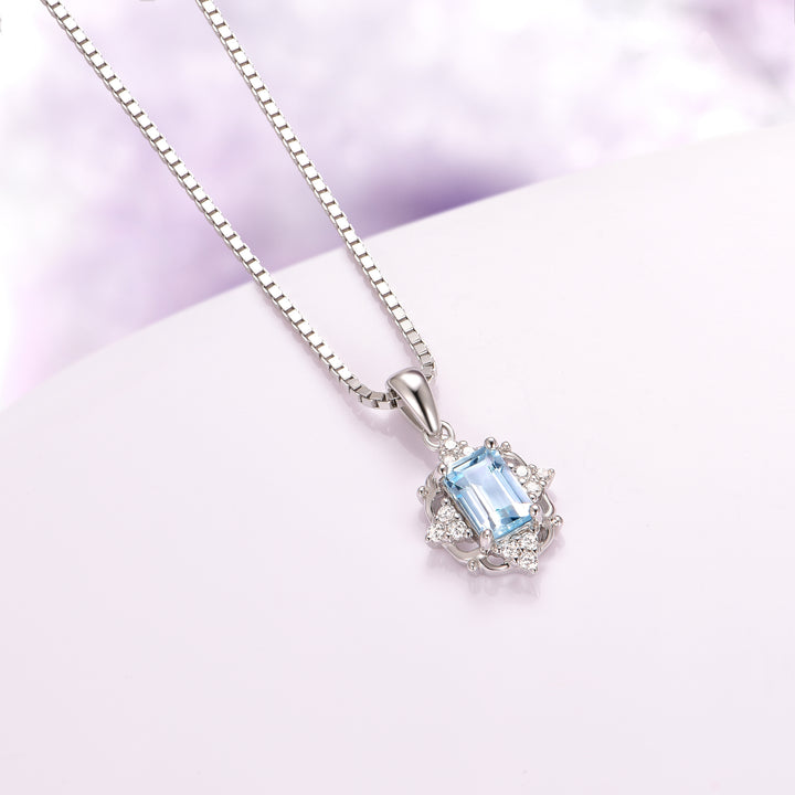 Claire Vintage Natural Aquamarine Necklace in Sterling Silver
