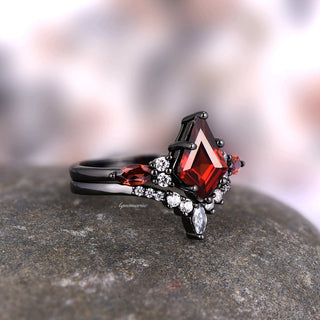 Skye Kite® Natural Red Garnet Kite Engagement Ring Set in Black Rhuthenium