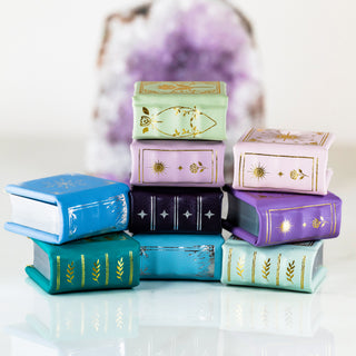 Spring Court Handmade Leather Book Ring Box- Bloomlight Green Edition (Small)