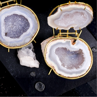 Mini Natural Geode Ring Box with Gold Hinge in Ivory Frost White by Aquamarise, opened to show white crystal interior and ring slot