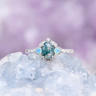 Moss Agate & Opalescent Sapphire Leaf Ring by Aquamarise, a moss agate centre with opalescent sapphire leaf accents on pale blue crystals.
