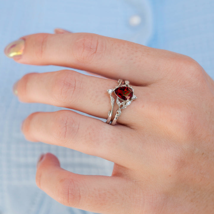 Airee Teardrop Ruby Ring Set in Sterling Silver (Fantasy Cut)