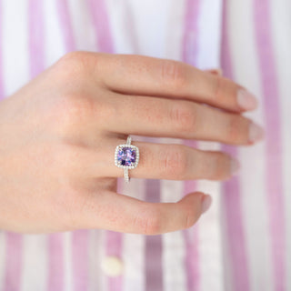 Unique alexandrite engagement ring by Aquamarise