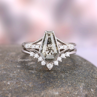 Lilith Salt and Pepper Diamond Ring (Herkimer Diamond)- Sterling Silver