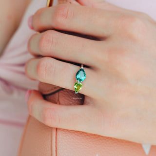 Toi Et Moi Peridot and Emerald Engagement Ring in 14K White Gold