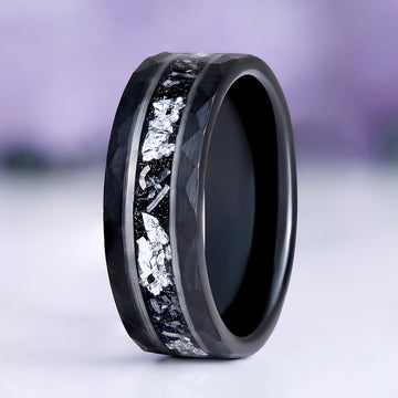 Meteorite and silver leaf tungsten wedding band by Aquamarise, close-up of the meteorite and silver leaf inlay