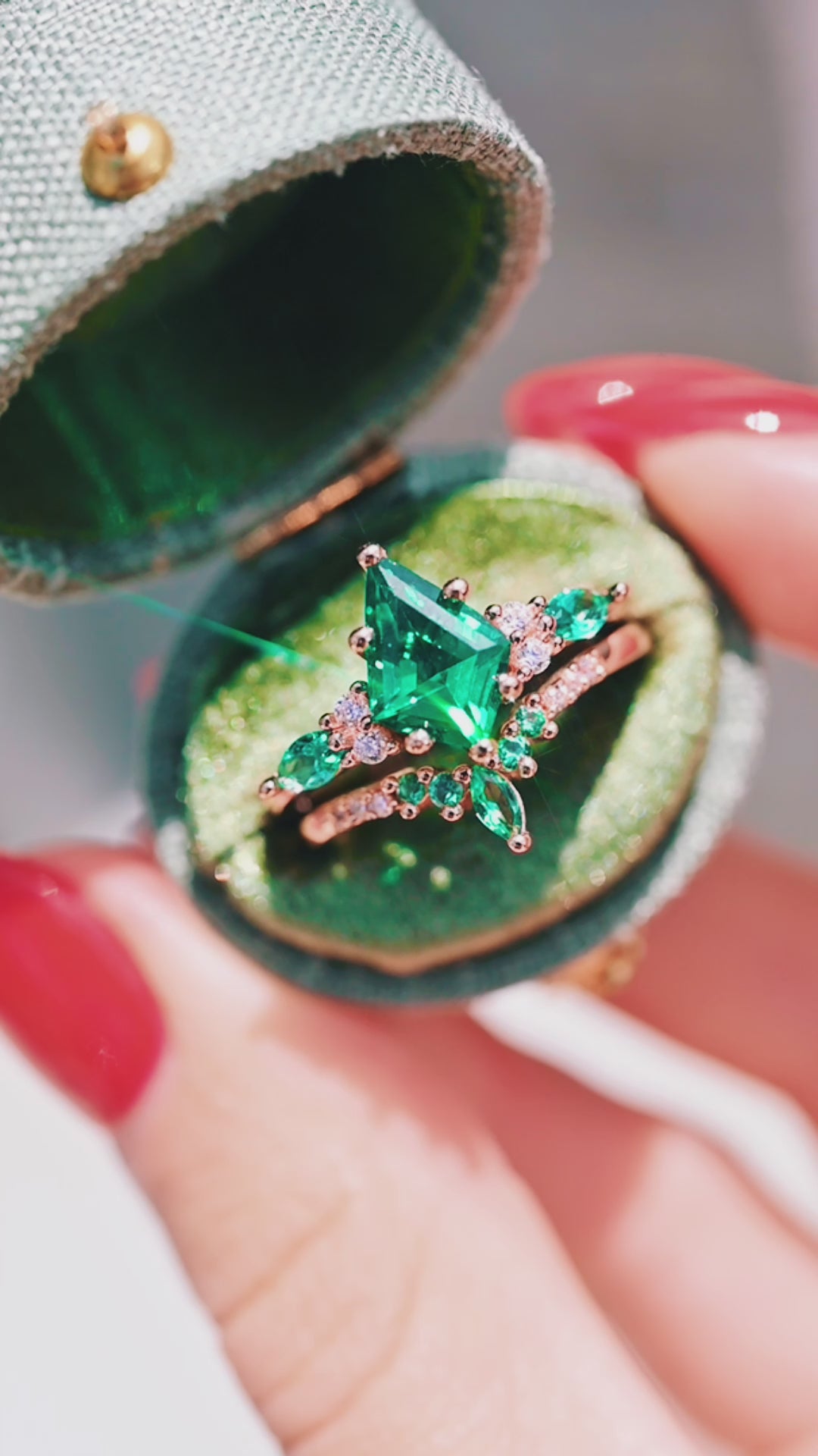 Skye Kite® Emerald Engagement Ring Set- 14K Solid Rose Gold