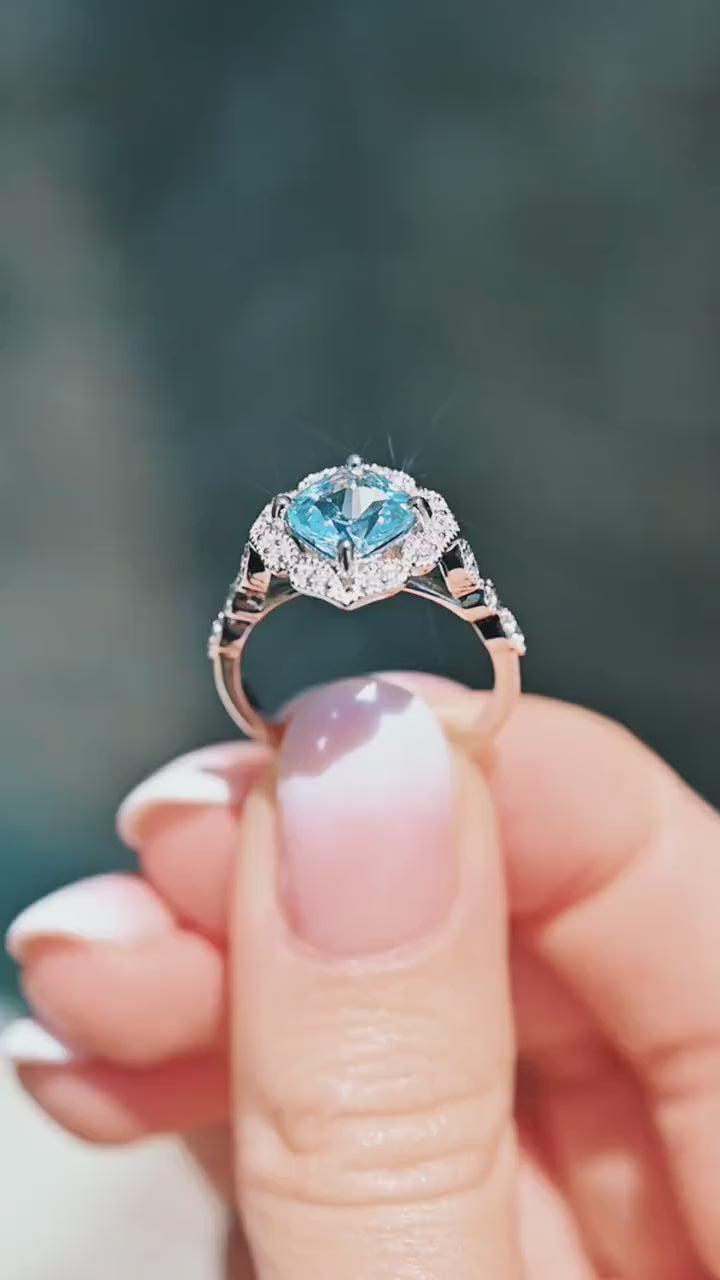 Luxe Cushion Cut Vintage Aquamarine Ring in Sterling Silver