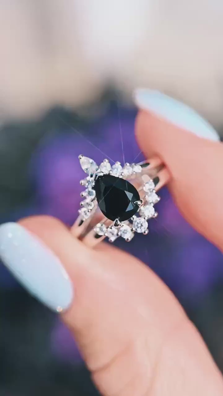 Lunette Black Onyx Ring Set in Sterling Silver
