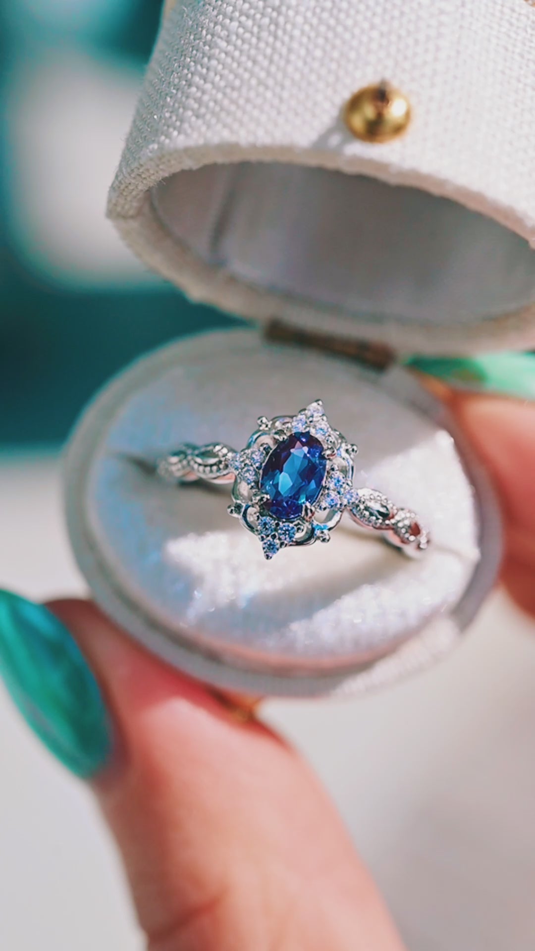 Claire Vintage Alexandrite Ring in Sterling Silver