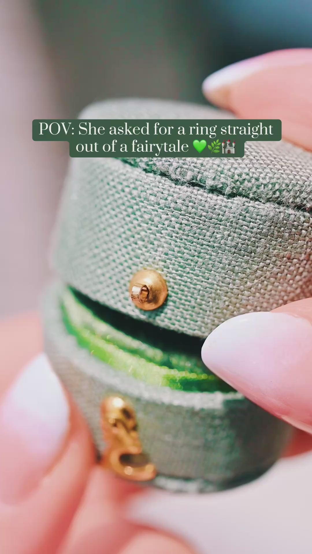 Feyra Emerald & Moissanite Engagement Ring Set- 14K Solid Yellow Gold