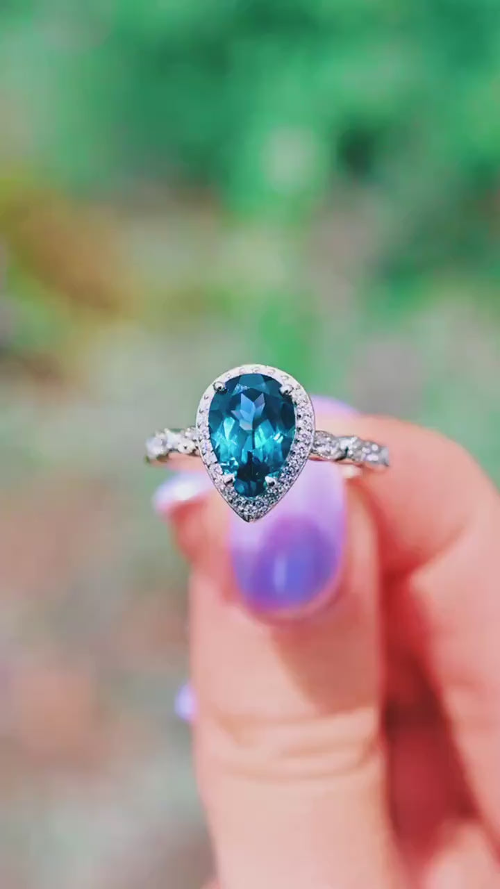 Luxe Natural London Blue Topaz Ring in Sterling Silver