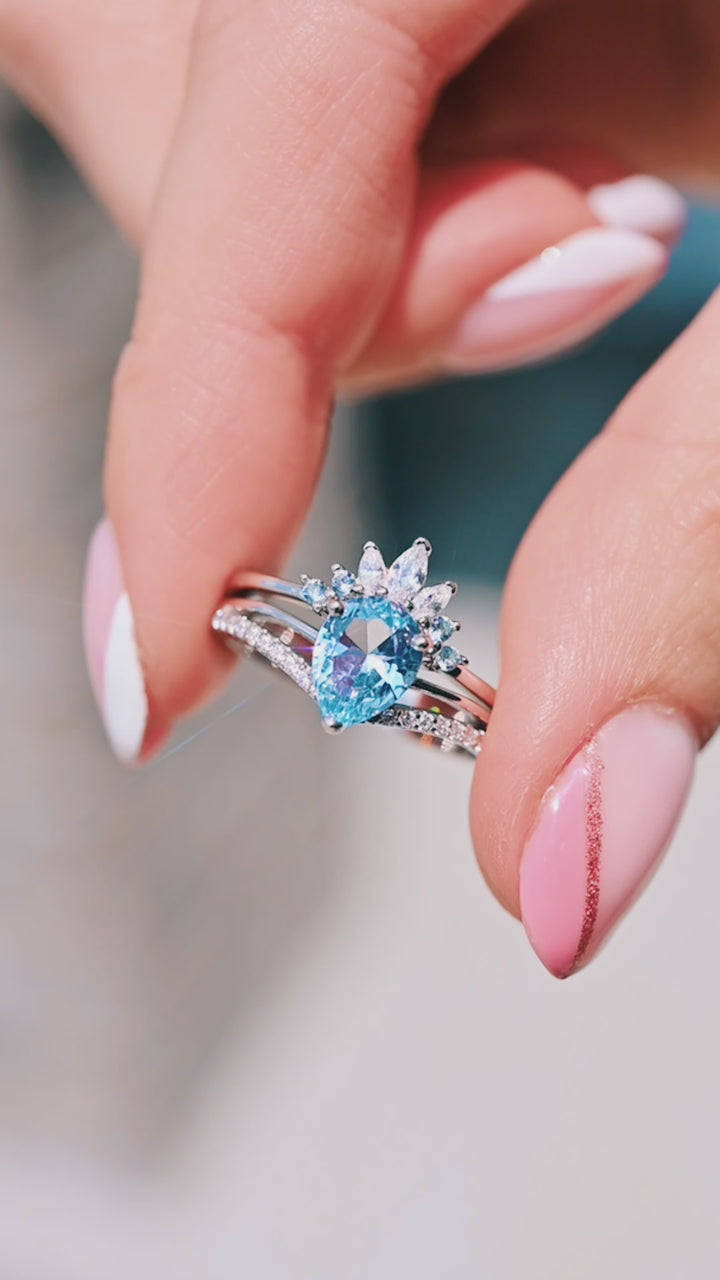 Dakota Aquamarine Ring Set in Sterling Silver