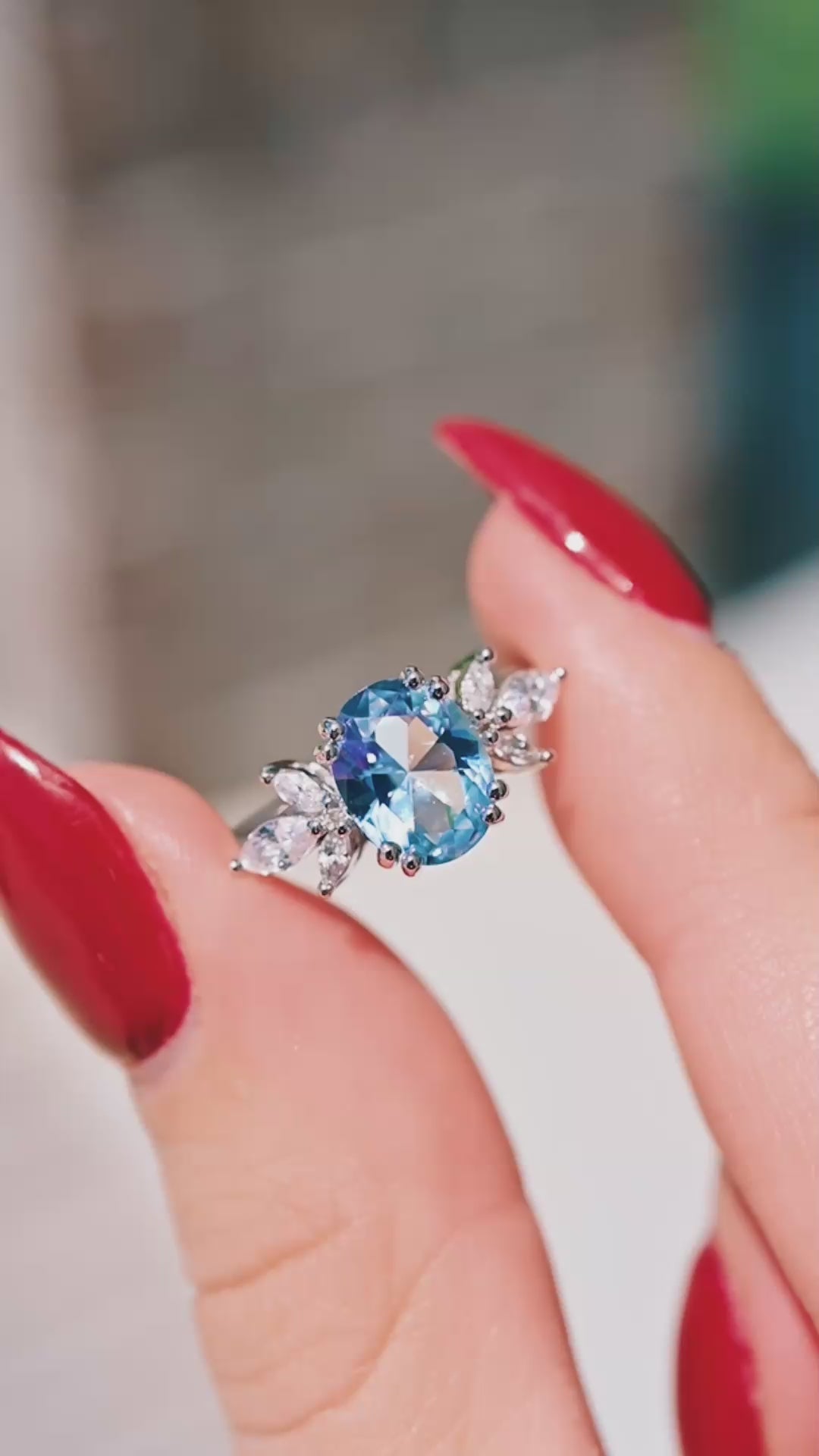Eva Oval Aquamarine Ring in Sterling Silver