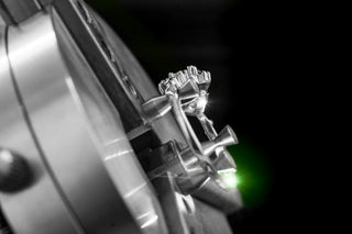 ring engraving process banner