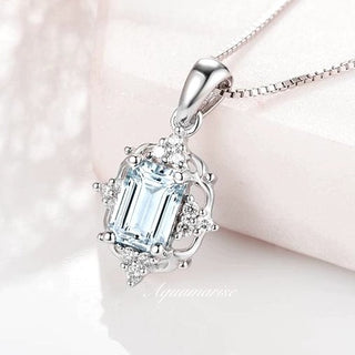 Claire Vintage Natural Aquamarine Necklace in Sterling Silver