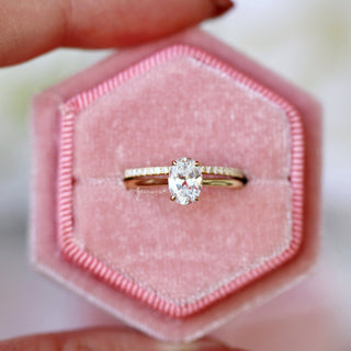 1CT Solitaire Moissanite Engagement Ring Set in 14K Solid Yellow Gold