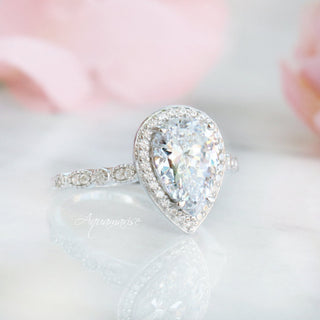 Luxe Lab-Grown Diamond Engagement Ring in 14K White Gold (IGI Certified)
