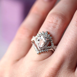 Teardrop Lab-Grown Diamond Engagement Ring in 14K White Gold (IGI Certified)